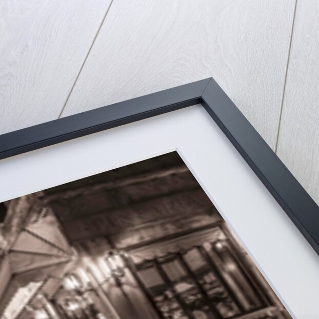 Cafe by canal, Venice by Assaf Frank